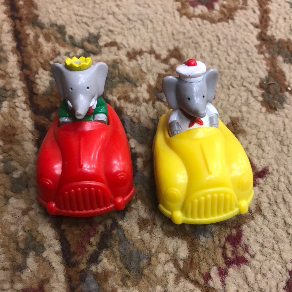 Arbys 1992 Babar the Elephant toy.   Set of 2.  GUC